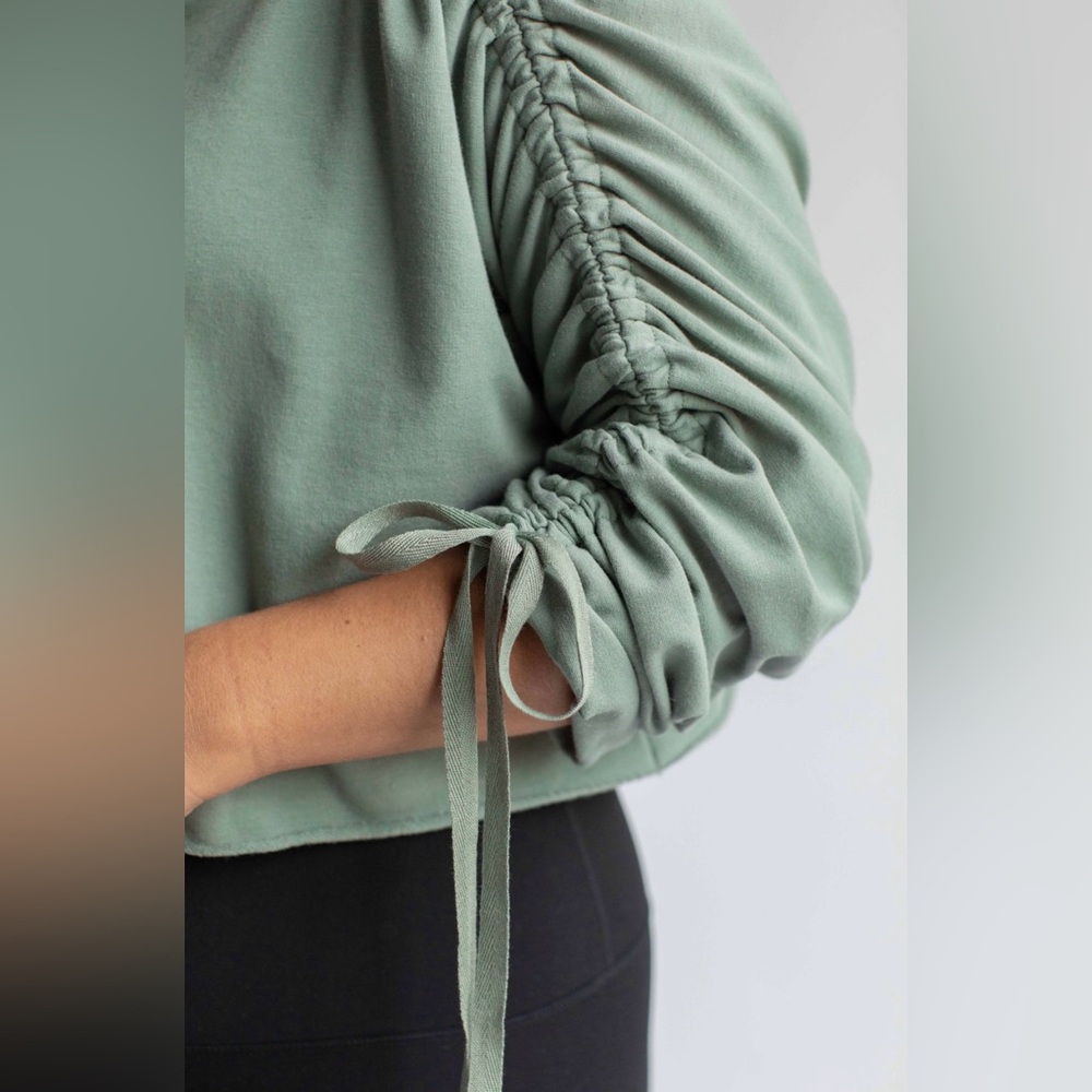 Savvi Stormy Top in Green